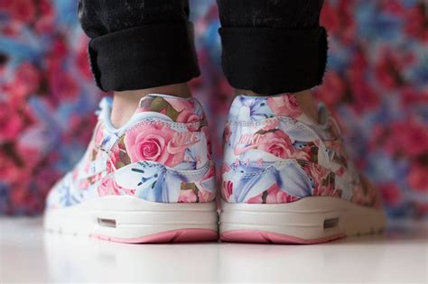 nike met bloemenprint|Bloemenprint online .